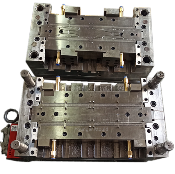 china pin mold and injection molding machine